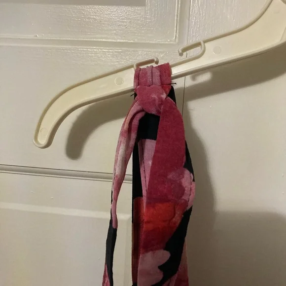 Sofia by Sofia Vergara Floral Maxi Dress - Black and Pink - Picture 4 of 6